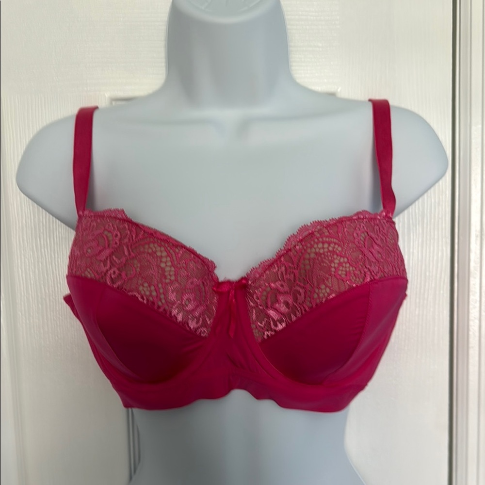 Frederick's of Hollywood Pink Lace Bra Intimates & Sleepwear